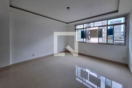 Apartamento à venda com 98m², 3 quartos e sem vagaSala