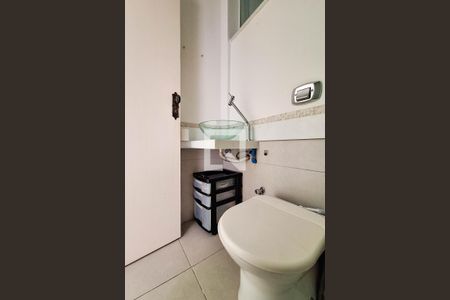 Apartamento à venda com 98m², 3 quartos e sem vagaBanheiro Social