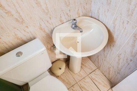 Casa à venda com 158m², 3 quartos e 3 vagas Casa à venda com 158m², 3 quartos e 3 vagasEdícula