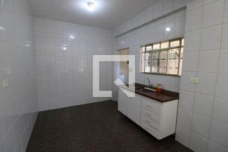 Sala integrada com a Cozinha de casa para alugar com 1 quarto, 65m² em Jardim Japao, São Paulo