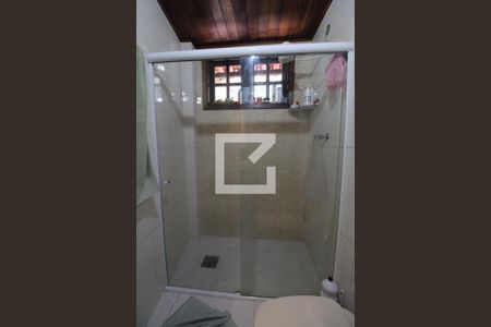 Casa de condomínio à venda com 336m², 3 quartos e 8 vagasBanheiro Social