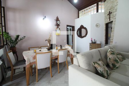 Sala de casa de condomínio à venda com 3 quartos, 336m² em Anil, Rio de Janeiro