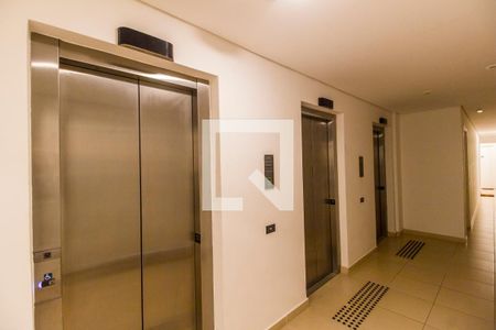 Apartamento para alugar com 50m², 1 quarto e 1 vaga Apartamento para alugar com 50m², 1 quarto e 1 vagaEntrada