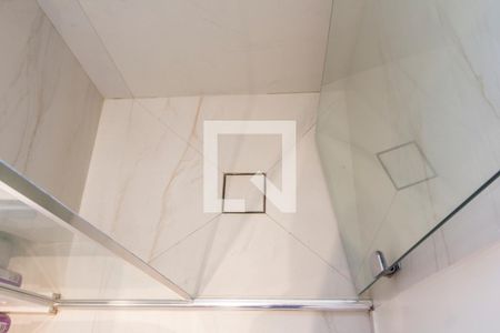 Apartamento para alugar com 50m², 1 quarto e 1 vaga Apartamento para alugar com 50m², 1 quarto e 1 vagaDetalhe do banheiro