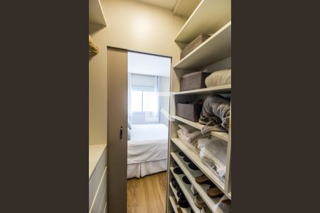 Apartamento para alugar com 50m², 1 quarto e 1 vaga Apartamento para alugar com 50m², 1 quarto e 1 vagaCloset