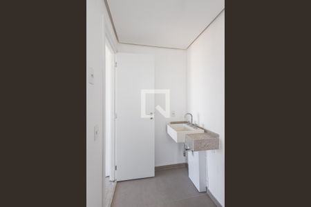 Apartamento à venda com 70m², 2 quartos e 1 vagaBanheiro da Suíte 1