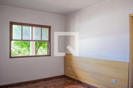 Casa para alugar com 417m², 5 quartos e 3 vagasSuíte