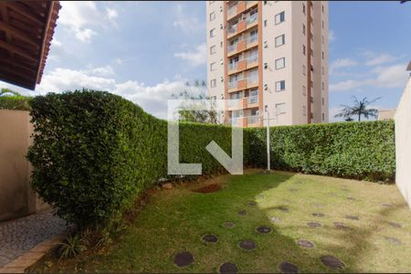 Área Comum - Jardim   de apartamento para alugar com 2 quartos, 52m² em Vila Santana, São Paulo