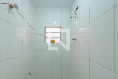 Banheiro  de casa para alugar com 1 quarto, 30m² em Vila Linda, Santo André