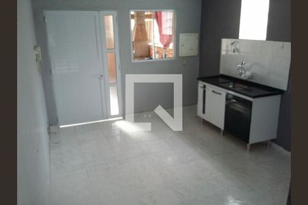 Casa à venda com 3 quartos, 250m² em Vila Aurora (Zona Norte), São Paulo