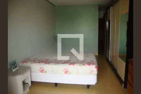 Casa à venda com 3 quartos, 250m² em Vila Aurora (Zona Norte), São Paulo