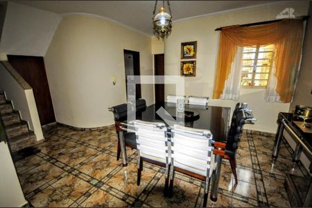 Casa à venda com 3 quartos, 210m² em Cidade Satélite Íris, Campinas