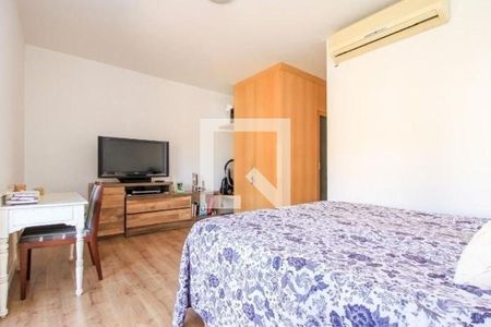 Casa à venda com 4 quartos, 455m² em Chácara das Pedras, Porto Alegre