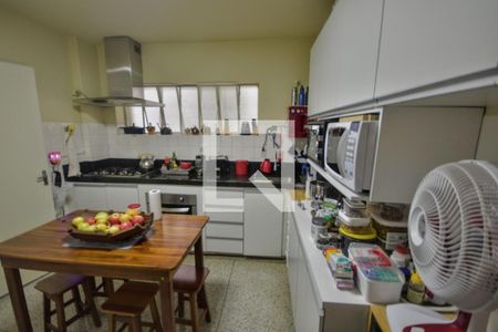 Apartamento à venda com 2 quartos, 90m² em Centro, Campinas
