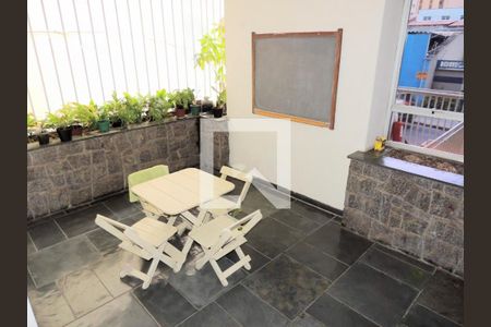 Apartamento à venda com 97m², 2 quartos e 1 vaga