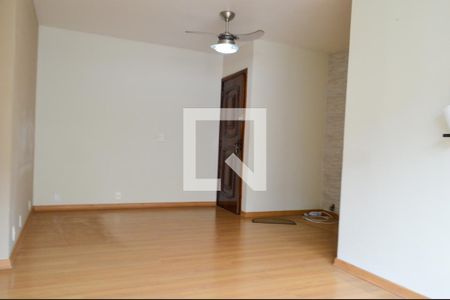 Sala de apartamento à venda com 2 quartos, 52m² em Pechincha, Rio de Janeiro