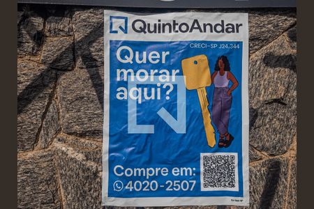 Casa à venda com 265m², 3 quartos e sem vagaFachada com Plaquinha