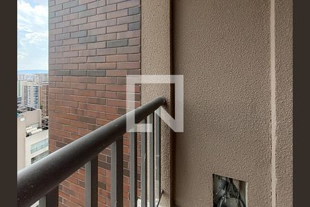 Apartamento à venda com 213m², 3 quartos e 4 vagasVaranda da Suíte 2