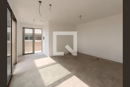 Apartamento à venda com 213m², 3 quartos e 4 vagasSala de TV