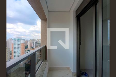 Apartamento à venda com 213m², 3 quartos e 4 vagasVaranda do Quarto 1
