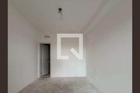 Apartamento à venda com 213m², 3 quartos e 4 vagasSuíte 2