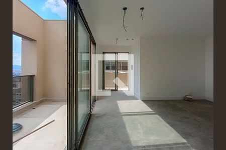 Apartamento à venda com 213m², 3 quartos e 4 vagasSala de TV