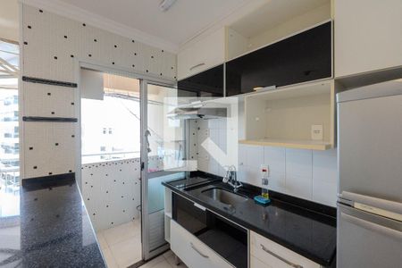 Apartamento para alugar com 48m², 2 quartos e 1 vaga Apartamento para alugar com 48m², 2 quartos e 1 vagaCozinha e Área de Serviço