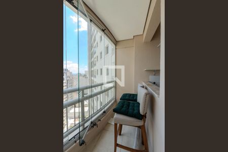 Apartamento para alugar com 48m², 2 quartos e 1 vaga Apartamento para alugar com 48m², 2 quartos e 1 vagaSacada