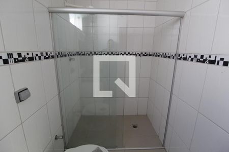 Banheiro da Suíte de casa para alugar com 3 quartos, 235m² em Cidade Jardim, Uberlândia