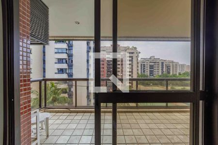 Varanda de apartamento para alugar com 4 quartos, 125m² em Barra da Tijuca, Rio de Janeiro