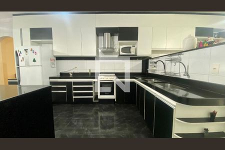 Cozinha de casa à venda com 3 quartos, 200m² em Nova Cintra, Belo Horizonte