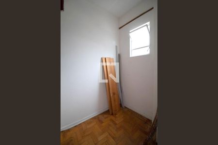 Apartamento à venda com 73m², 2 quartos e 1 vaga Apartamento à venda com 73m², 2 quartos e 1 vagaQuarto de serviço