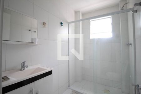 Apartamento à venda com 73m², 2 quartos e 1 vaga Apartamento à venda com 73m², 2 quartos e 1 vagaBanheiro
