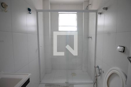 Apartamento à venda com 73m², 2 quartos e 1 vaga Apartamento à venda com 73m², 2 quartos e 1 vagaBanheiro