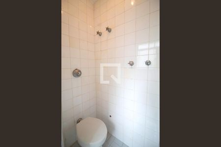 Apartamento à venda com 73m², 2 quartos e 1 vaga Apartamento à venda com 73m², 2 quartos e 1 vagaBanheiro de serviço