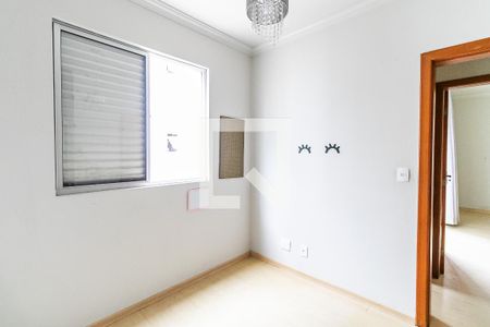 Quarto 2 de apartamento à venda com 4 quartos, 90m² em Castelo, Belo Horizonte