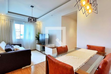 Sala de apartamento à venda com 3 quartos, 79m² em Jardim Barbosa, Guarulhos