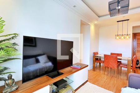 Sala de apartamento à venda com 3 quartos, 79m² em Jardim Barbosa, Guarulhos