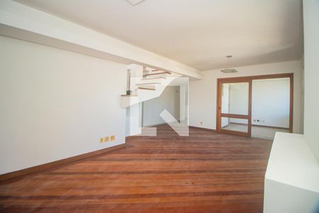 Sala de apartamento para alugar com 3 quartos, 359m² em Petrópolis, Porto Alegre