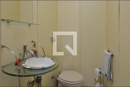 Apartamento à venda com 120m², 4 quartos e 2 vagas Apartamento à venda com 120m², 4 quartos e 2 vagasLavabo