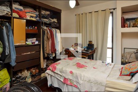 Apartamento à venda com 120m², 4 quartos e 2 vagas Apartamento à venda com 120m², 4 quartos e 2 vagasQuarto