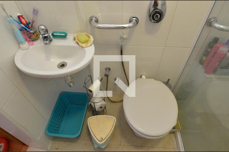 Apartamento à venda com 120m², 4 quartos e 2 vagas Apartamento à venda com 120m², 4 quartos e 2 vagasBanheiro