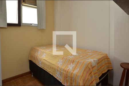 Apartamento à venda com 120m², 4 quartos e 2 vagas Apartamento à venda com 120m², 4 quartos e 2 vagasQuarto