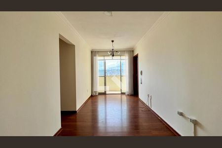 sala 1 de apartamento para alugar com 3 quartos, 68m² em Carlos Prates, Belo Horizonte
