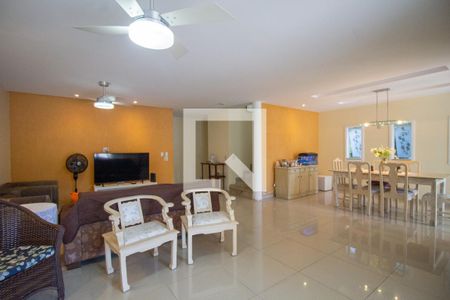 Sala de casa de condomínio à venda com 4 quartos, 358m² em Vargem Grande, Rio de Janeiro