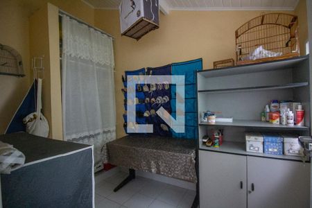 Casa de condomínio à venda com 358m², 4 quartos e 1 vaga Casa de condomínio à venda com 358m², 4 quartos e 1 vagaQuarto de Serviço