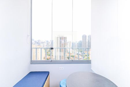 Studio para alugar com 21m², 1 quarto e sem vaga Studio para alugar com 21m², 1 quarto e sem vagaVaranda