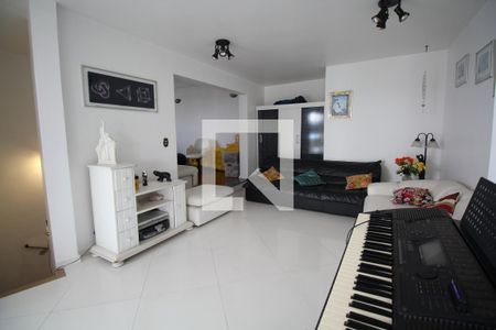 Apartamento à venda com 221m², 4 quartos e 6 vagasÁrea de Lazer