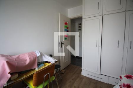 Apartamento à venda com 221m², 4 quartos e 6 vagasQuarto 3