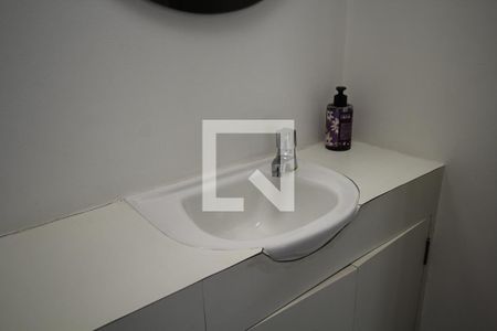 Apartamento à venda com 221m², 4 quartos e 6 vagasLavabo